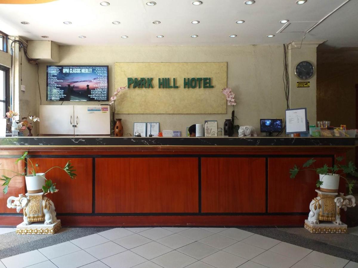 Mactan Airport Hilltop Hotel Мактан Экстерьер фото